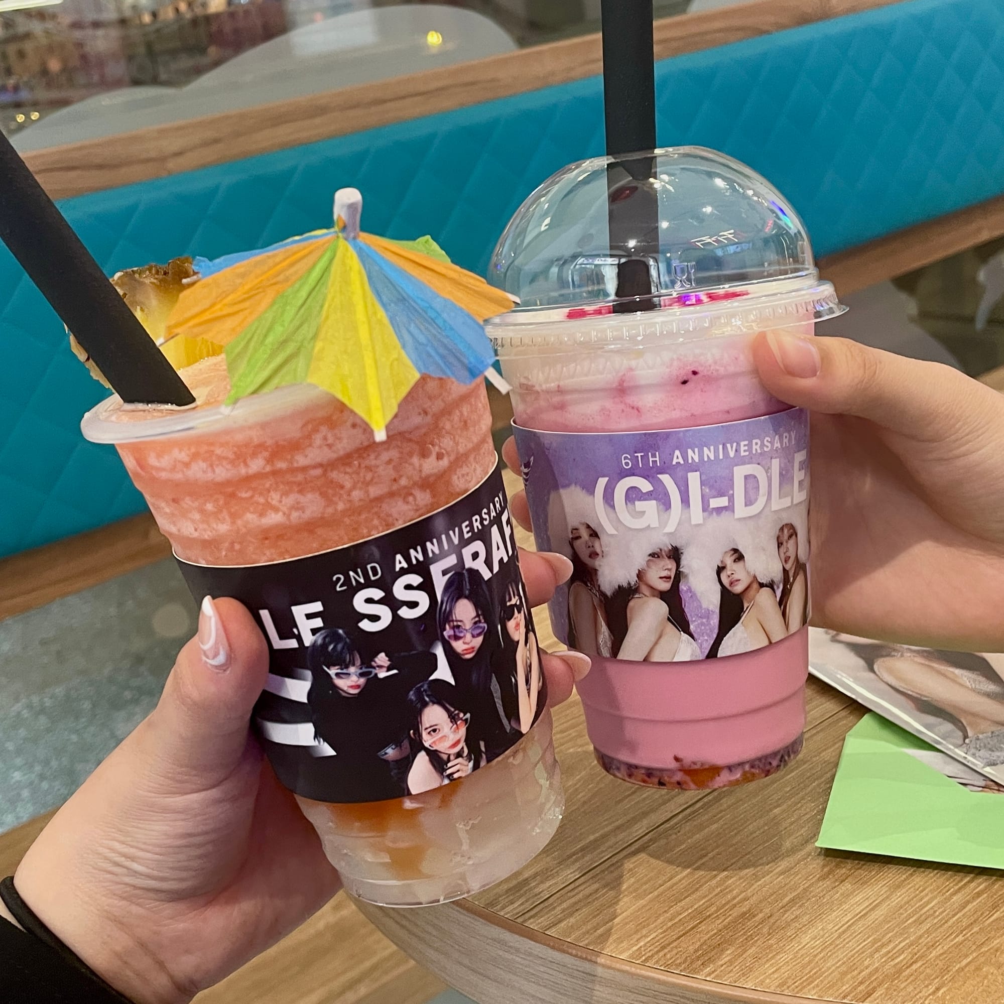 Le Sserafim 2nd Anniversary and (G)I-dle 6th anniversary drinks